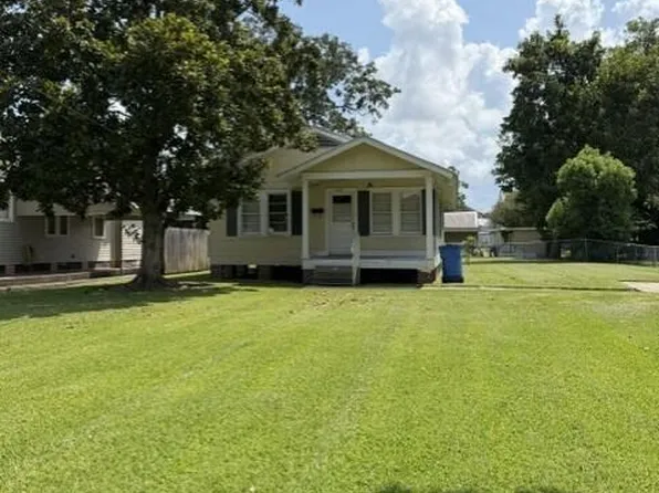 620 2nd St, Franklin, LA 70538