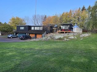 1004 W 9th St, Duluth, MN 55806