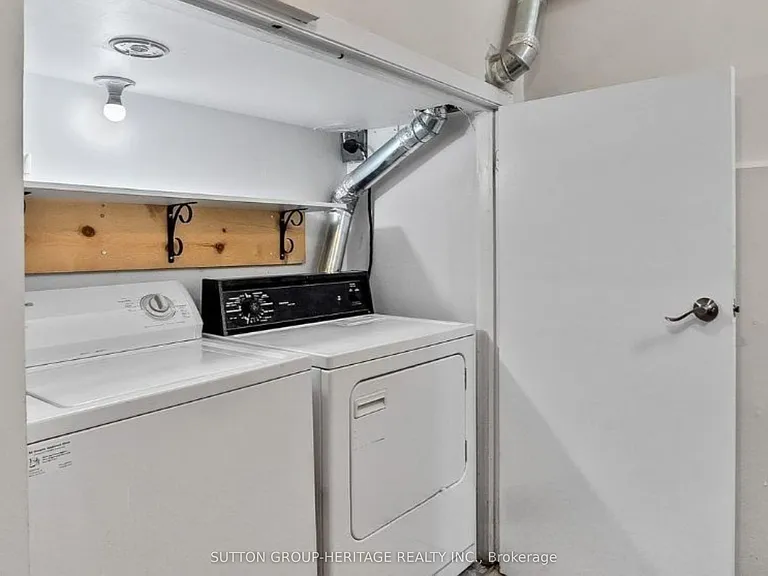 357 Dovedale Dr — Photo 8