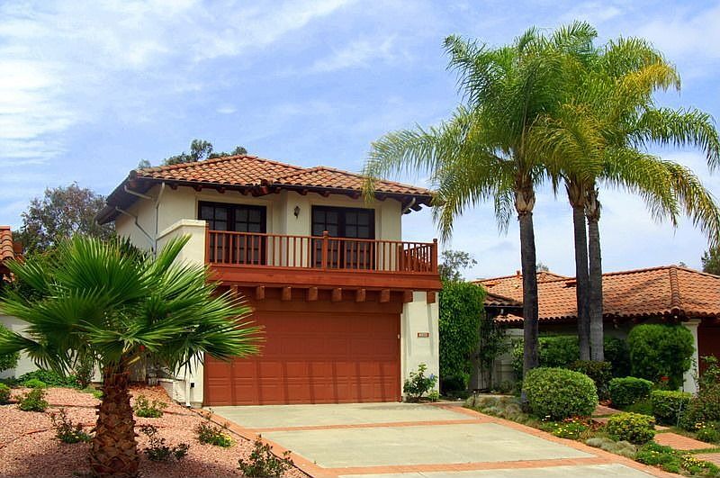 2nd image of 16340 Avenida Nobleza