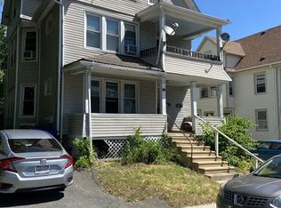 18 Windsor St, Springfield, MA 01105