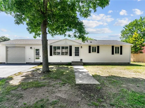 299 George Arden Ave, Warwick, RI 02886