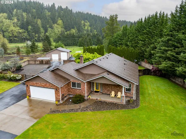 89842 Greenwood Dr, Walterville, OR 97489