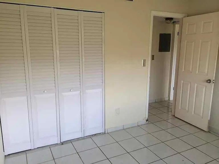 10050 Winding Lake Rd #103 — Photo 14