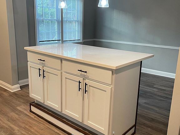 Kitchen island