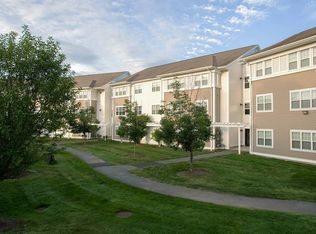 252 Chestnut Farm Way #252, Raynham, MA 02767