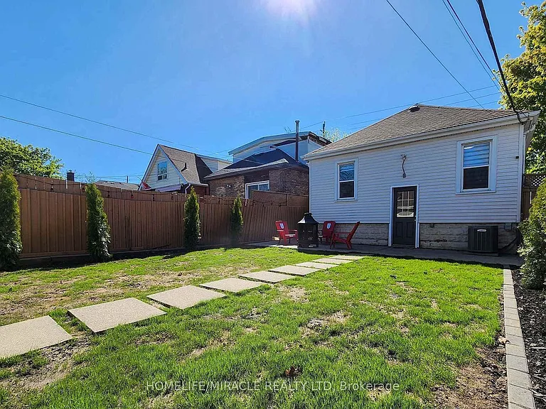 294 Fairfield Ave S #LOWER LEVEL — Photo 11