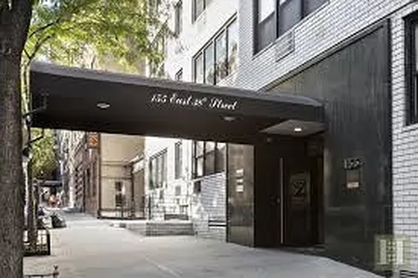 Rented by Compass | media 20