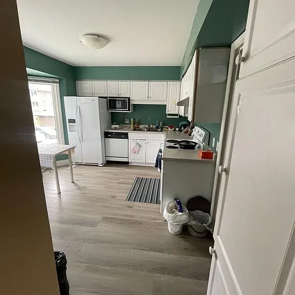 1548 Richmond St #17 — Photo 3