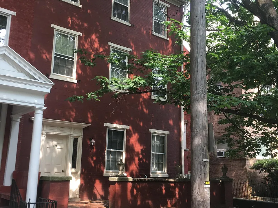 236 N Duke St #1