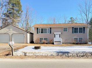 99 Deep Cove Road, Raymond, ME 04071