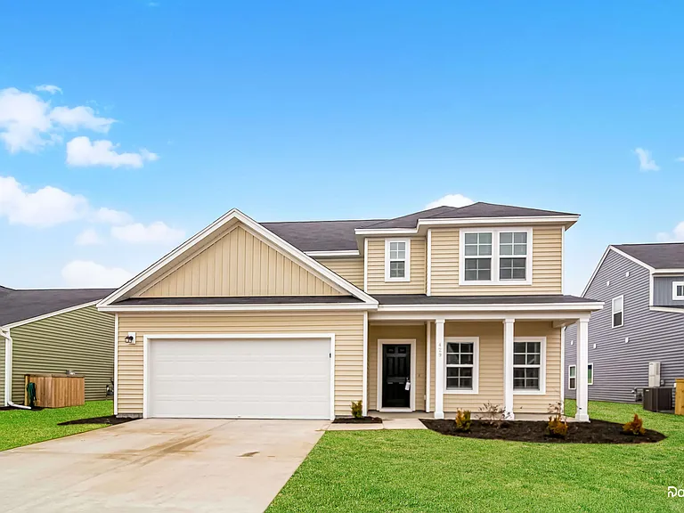 429 Carrara Dr — Photo 1