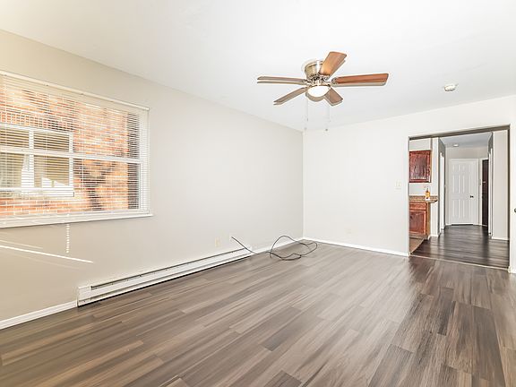 3rd image of 115 E Norman Ave #1