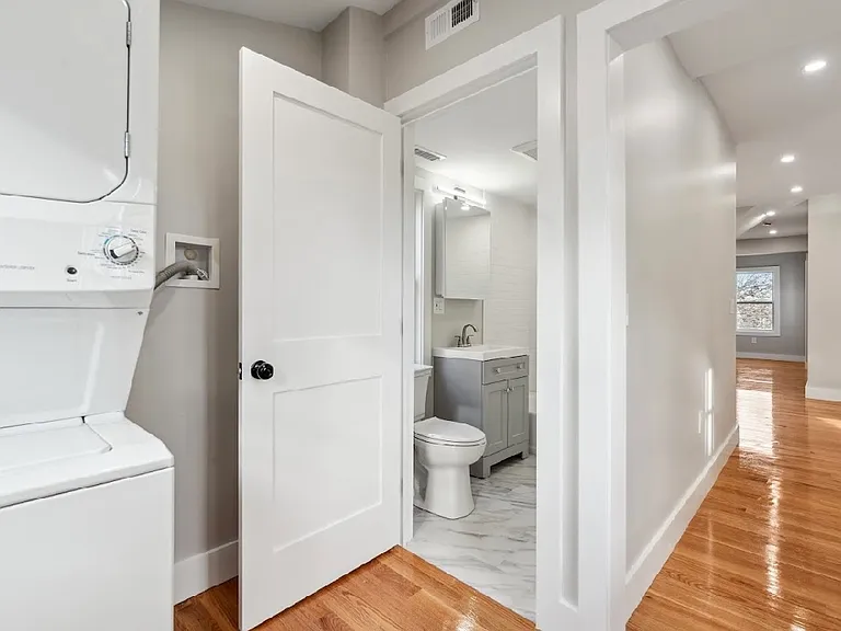 77 Reed Ave #2 — Photo 8