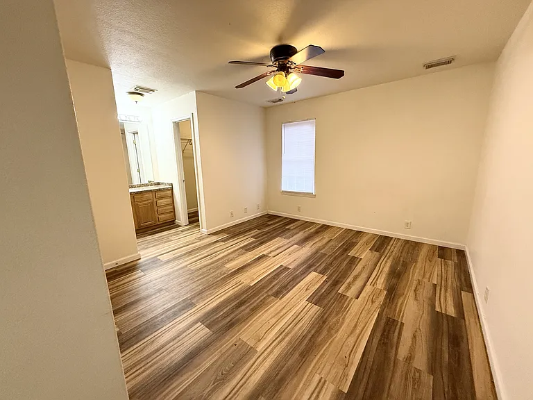 3345 Malvern Rd #B — Photo 12