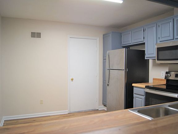 5th image of 4842 Tunlaw Ct