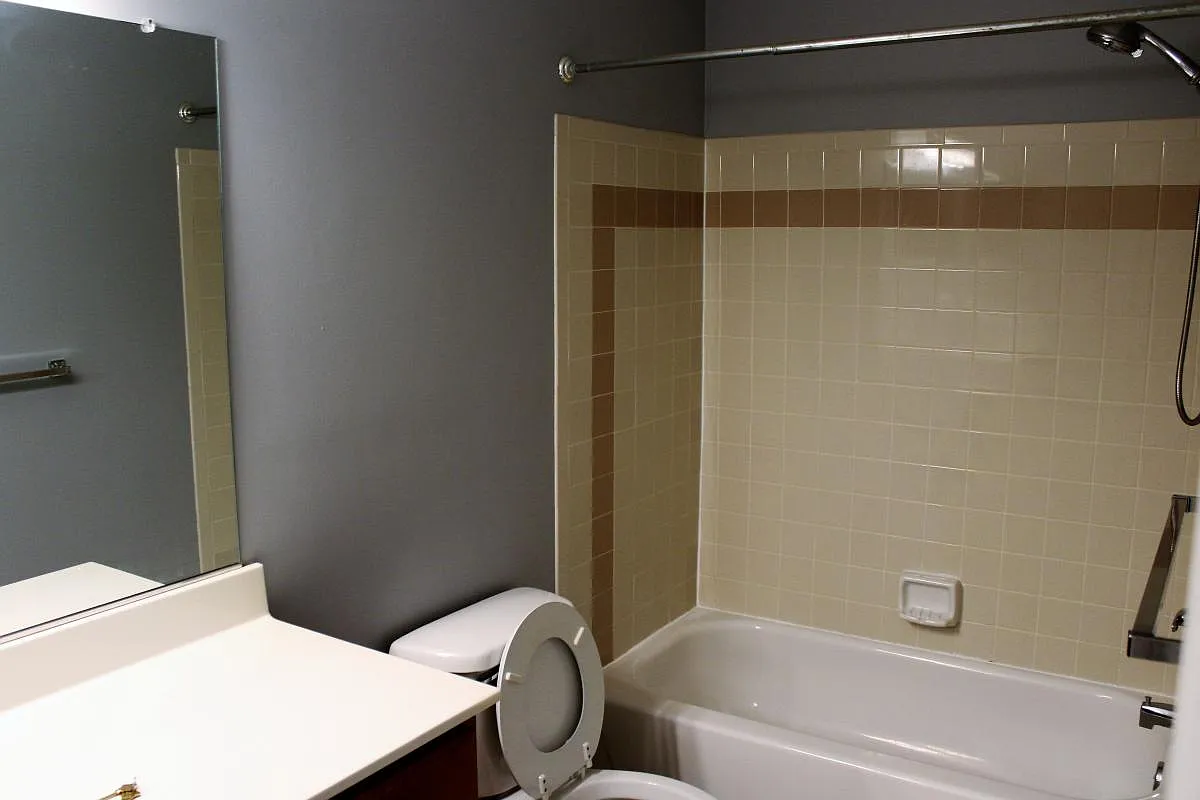 Bathroom - 11710 Olde English Dr #K