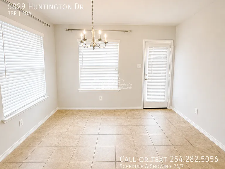 5829 Huntington Dr — Photo 7