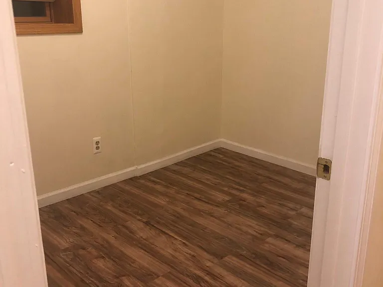 3815 S Parnell Ave #1F — Photo 13