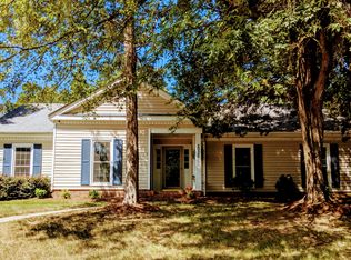 2025 Dembrigh Ln, Charlotte, NC 28262