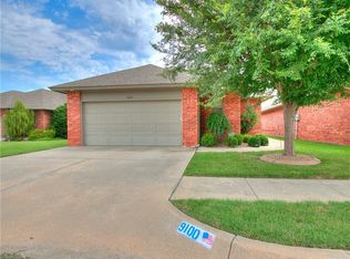 9100 Pecos Dr, Oklahoma City, OK 73139