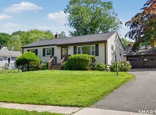 93 Easy Street, Milford, CT 06460