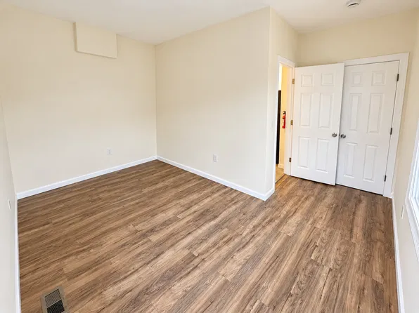 184 N 5th Ave Floor 1, Long Branch, NJ 07740