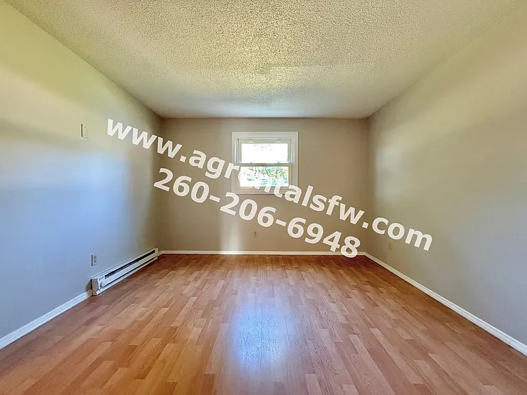 2911 Nordholme Ave — Photo 10