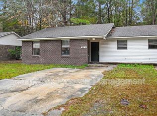 121 Canvasback Dr, Summerville, SC 29483