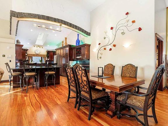 3rd image of 85 W Oberlin Ave