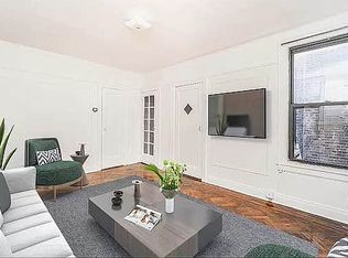 21-10 30th Ave #3E, Astoria, NY 11102