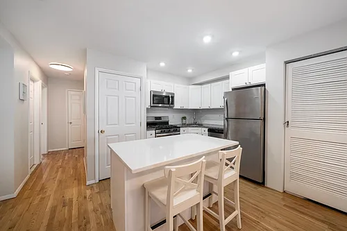 83 Madison St #3 Photo 1