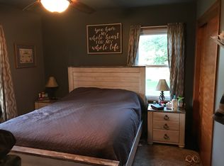 703 Main St, Augusta, IL 62311