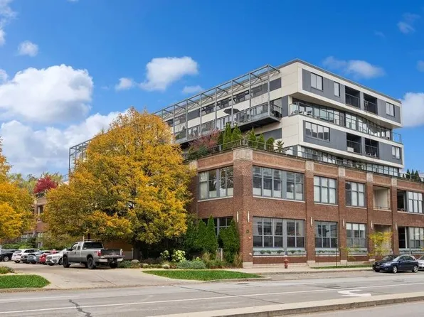 1800 Ridge Ave Unit 304, Evanston, IL 60201