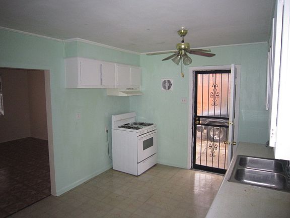 2nd image of 2821 Montague Ave