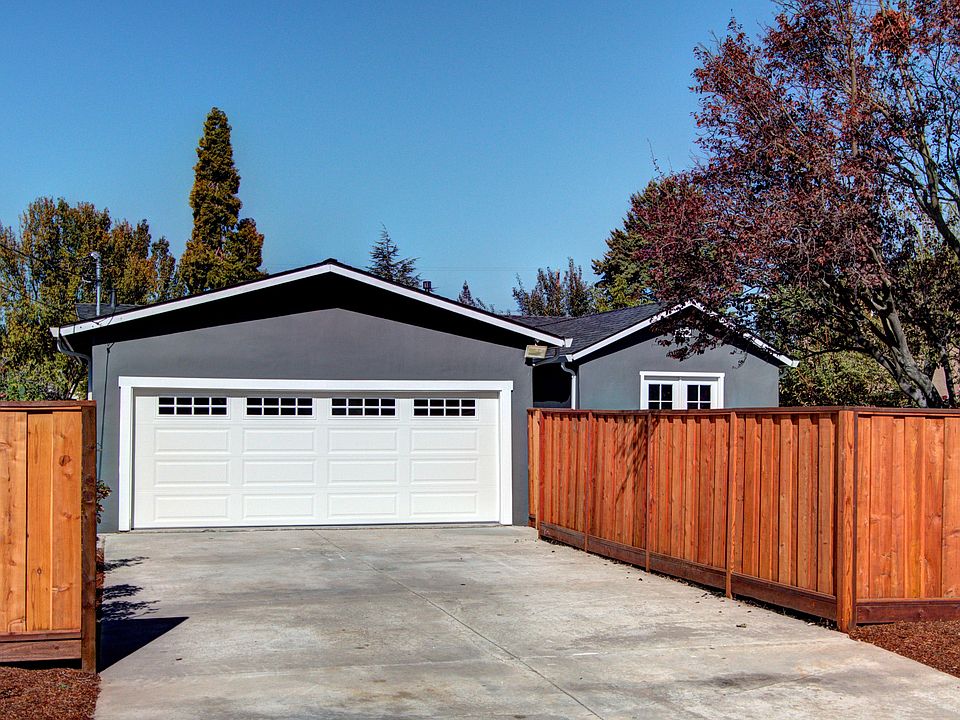 1st image of 529 6th Ave