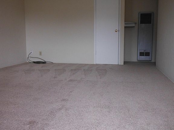 4th image of 940 Parker Ct APT 7