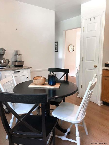 4th image of 1115-1117 RAYMOND Road