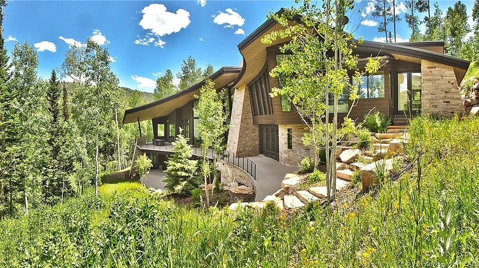 1st image of 184 White Pine Canyon Rd