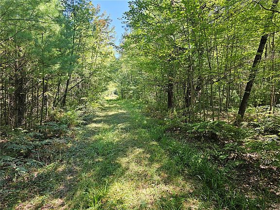 3rd image of N7696 Spaulding Road