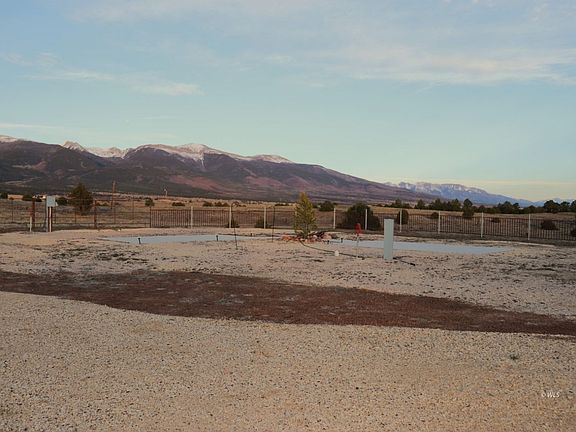 5th image of 1420 County Road 191