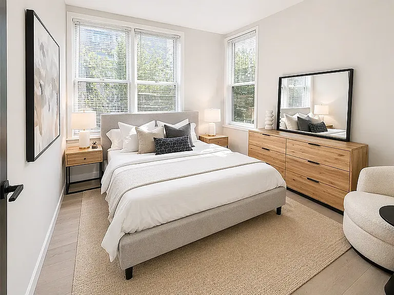 340 E 58th St #3F — Photo 3