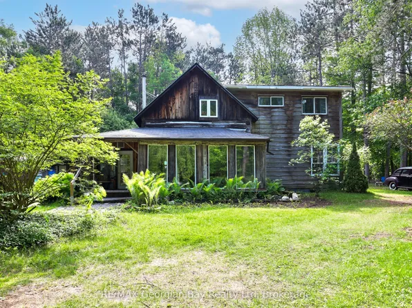 1445 Cedar Point Rd, Tiny, ON L9M 0T8