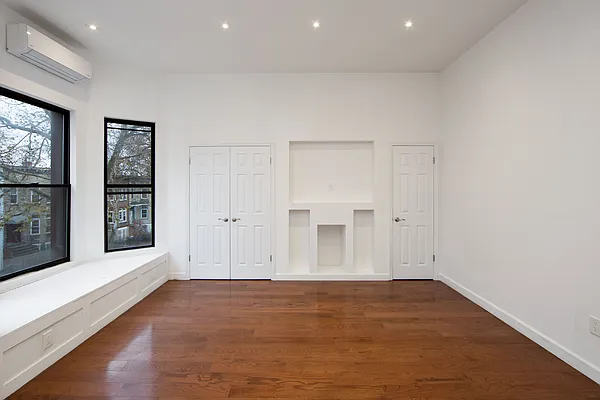 Rented by Kaden Realty | media 1