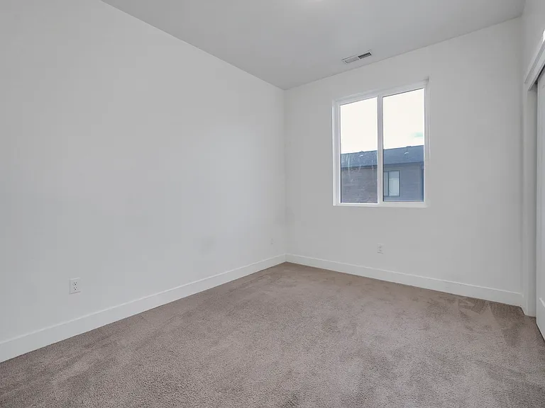 448 S Wood Stream Rd — Photo 9