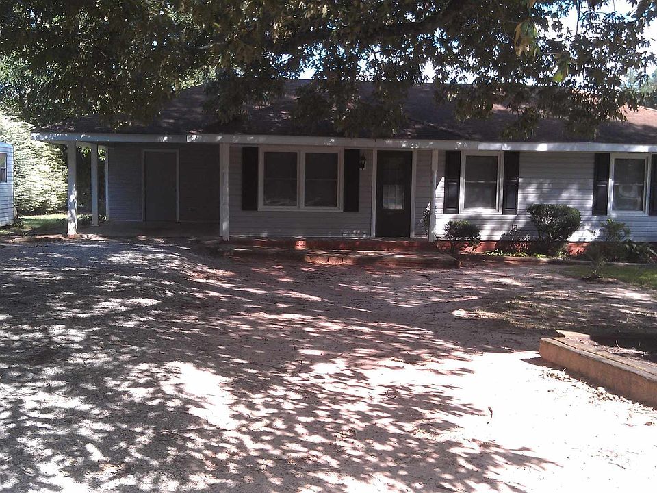 1st image of 565 Womack Rd