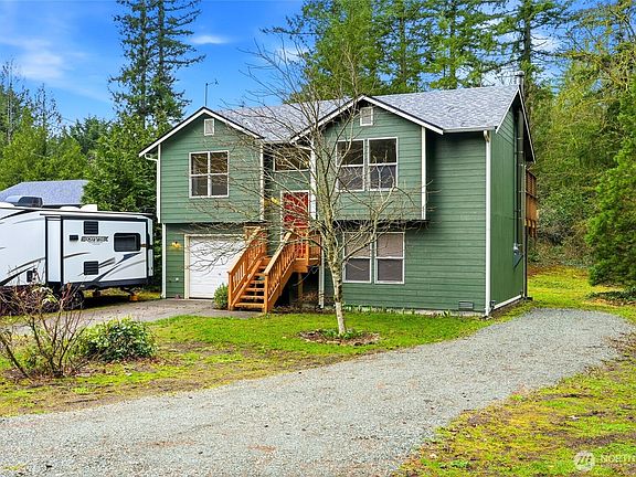 2nd image of 44525 Pine Road