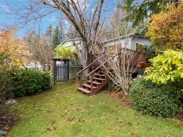 5838 Blythwood Rd #4, Sooke, BC V9Z 0G3