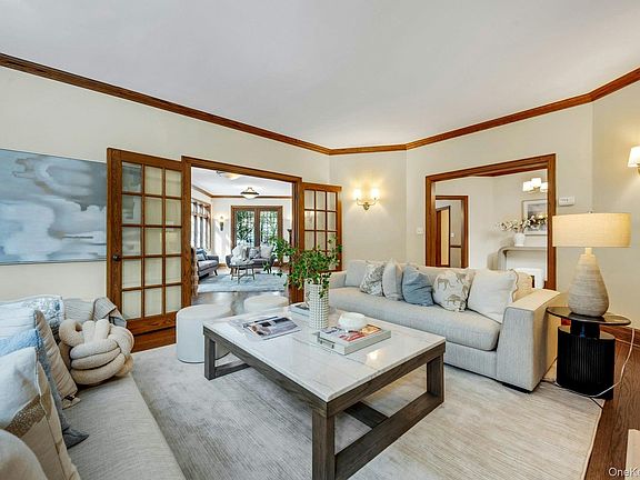 4th image of 15 Carstensen Road