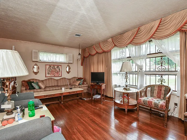 5522 Nassau Rd — Photo 5